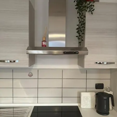 In Center Ca Del Pescatore View Lierna