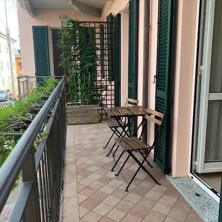 In Center Ca Del Pescatore View Apartamento Lierna